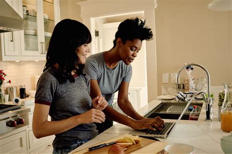 airbnb meaning in tagalog|Tungkol sa Airbnb: Ano ito at paano ang proseso nito.
